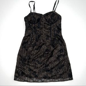 American Eagle lace dress